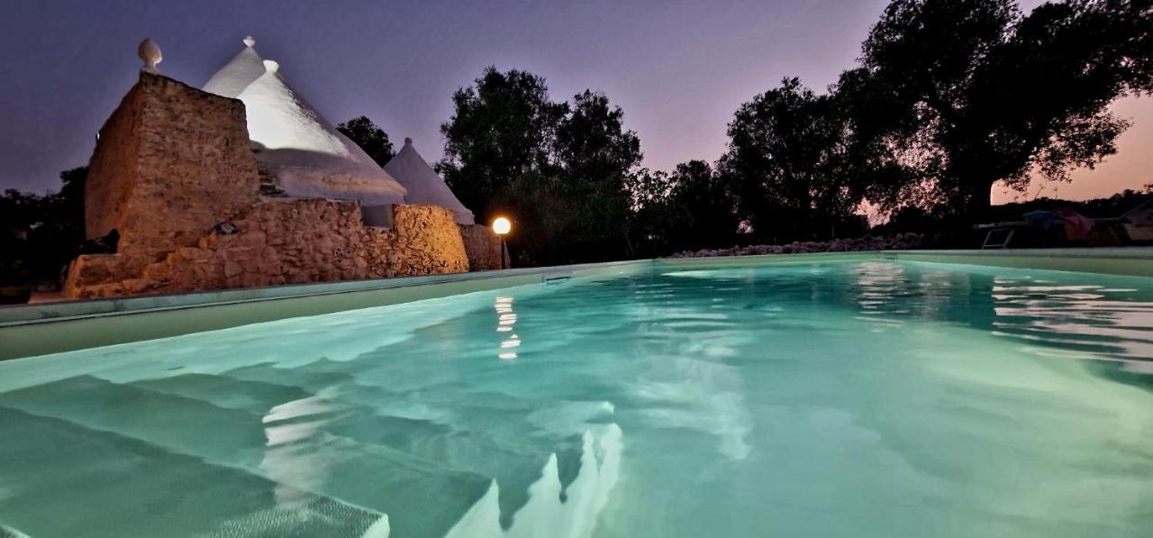 Trullo Tarantini Con Piscina Privata Apartment Latiano ภายนอก รูปภาพ