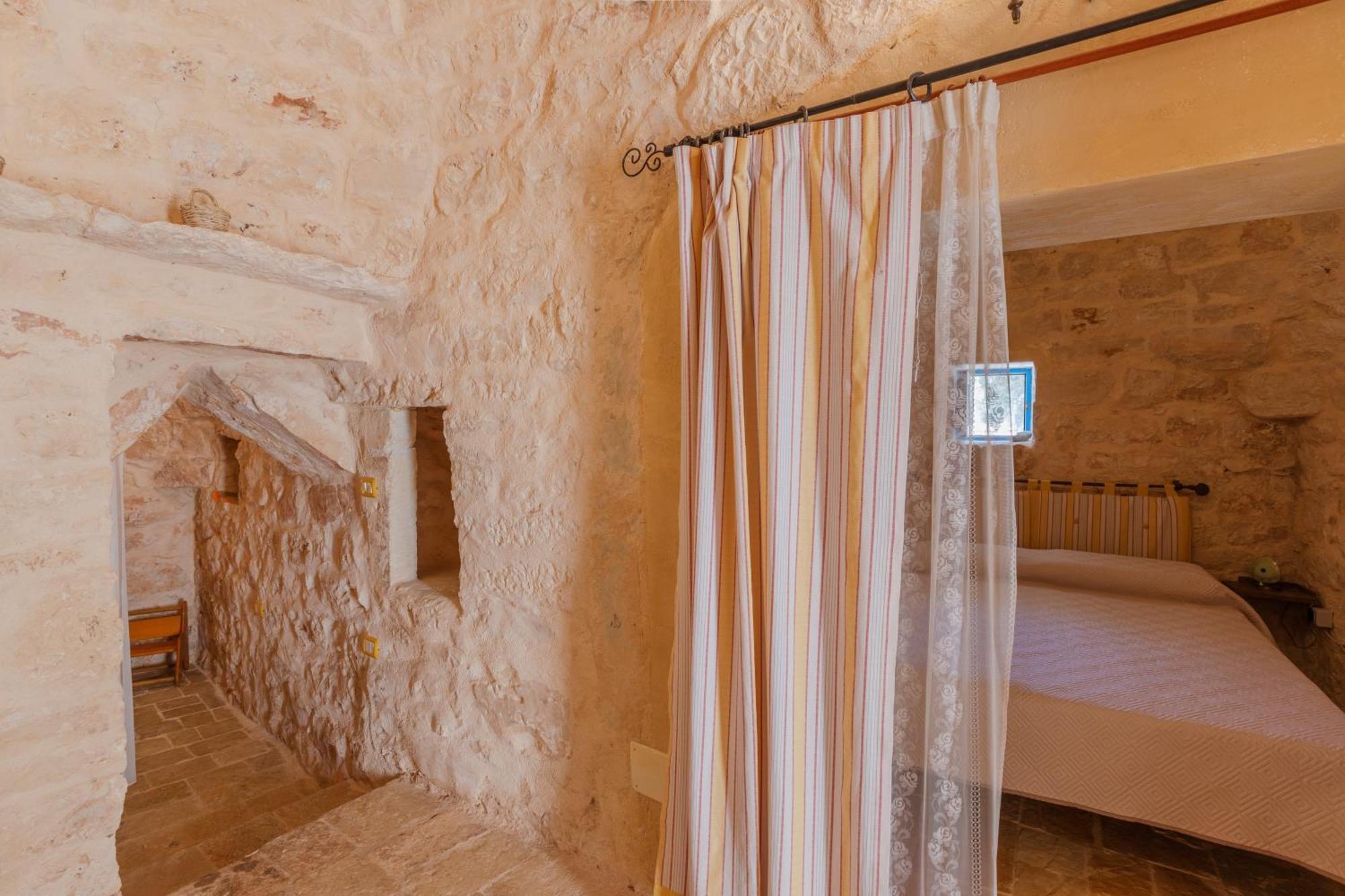 Trullo Tarantini Con Piscina Privata Apartment Latiano ภายนอก รูปภาพ