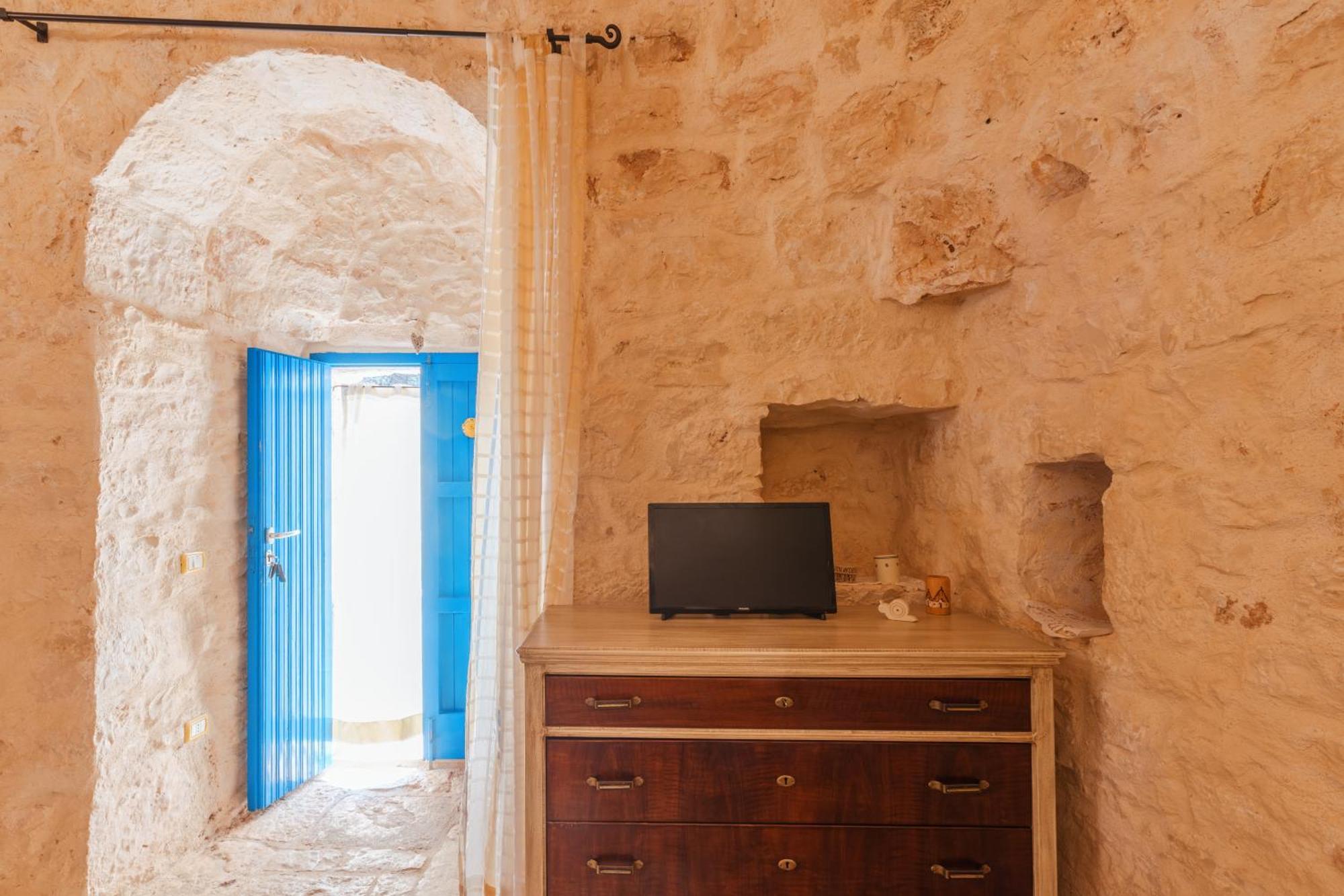Trullo Tarantini Con Piscina Privata Apartment Latiano ภายนอก รูปภาพ