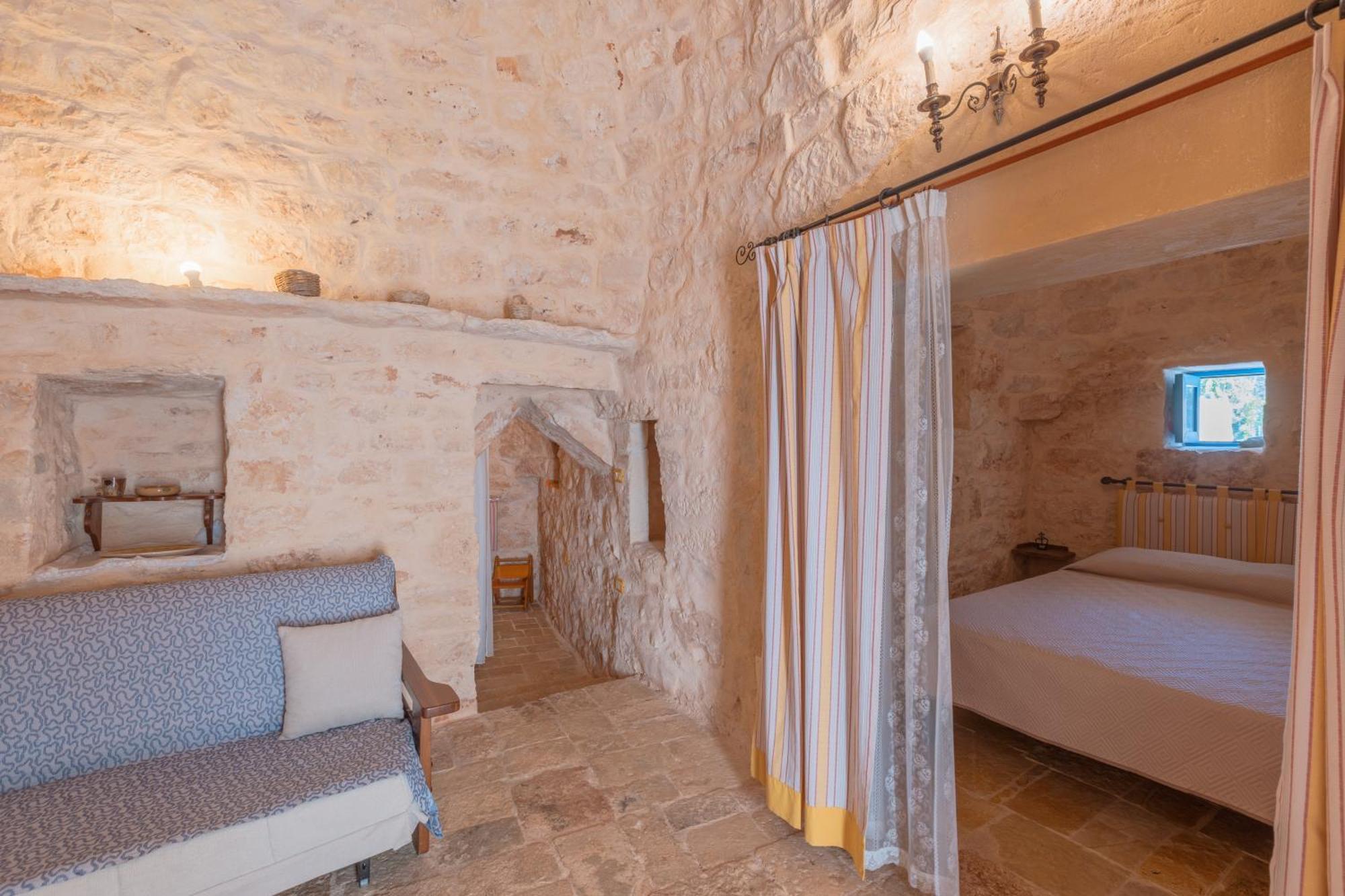 Trullo Tarantini Con Piscina Privata Apartment Latiano ภายนอก รูปภาพ