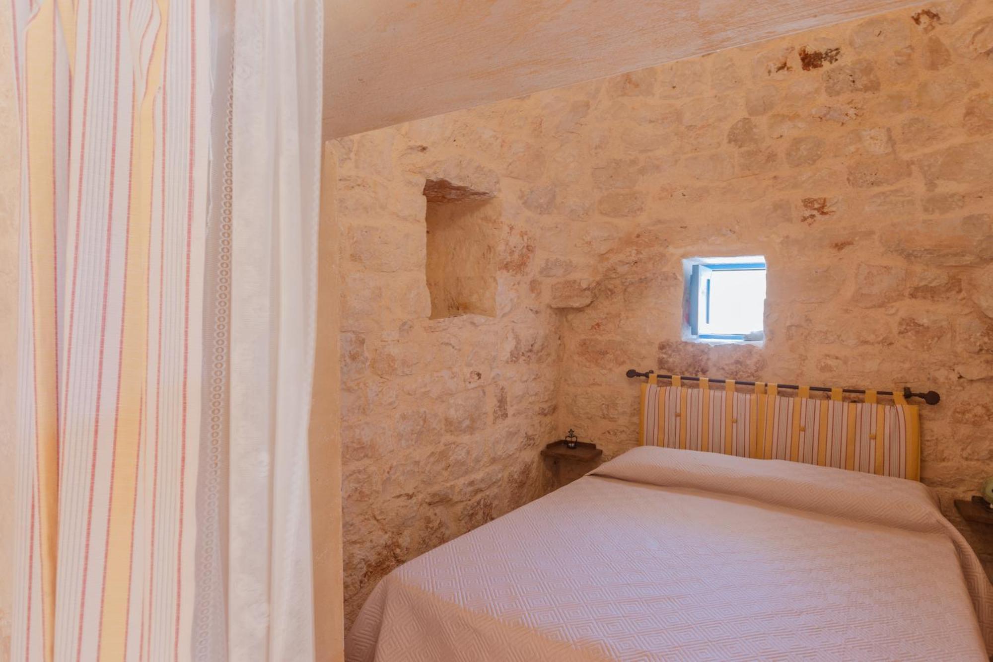 Trullo Tarantini Con Piscina Privata Apartment Latiano ภายนอก รูปภาพ