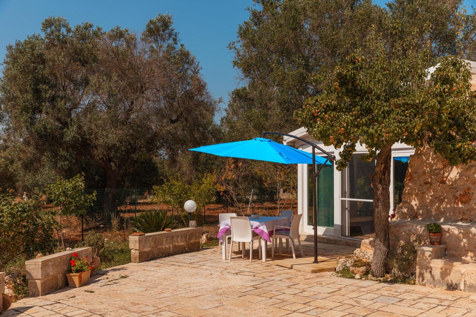 Trullo Tarantini Con Piscina Privata Apartment Latiano ภายนอก รูปภาพ