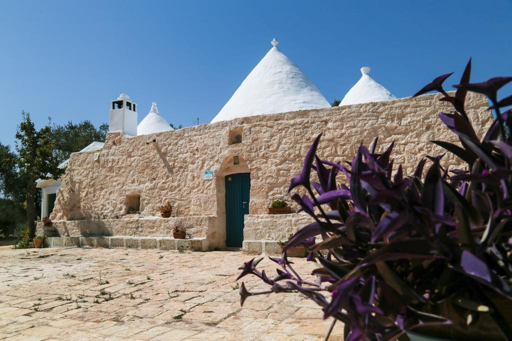 Trullo Tarantini Con Piscina Privata Apartment Latiano ภายนอก รูปภาพ