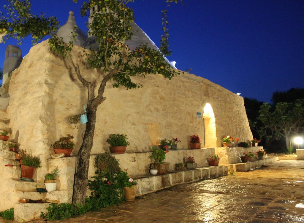 Trullo Tarantini Con Piscina Privata Apartment Latiano ห้อง รูปภาพ
